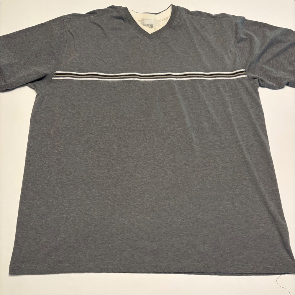 XG V-Neck T-Shirt Mens XL Gray Striped Short Sleeve Layered Look Tee